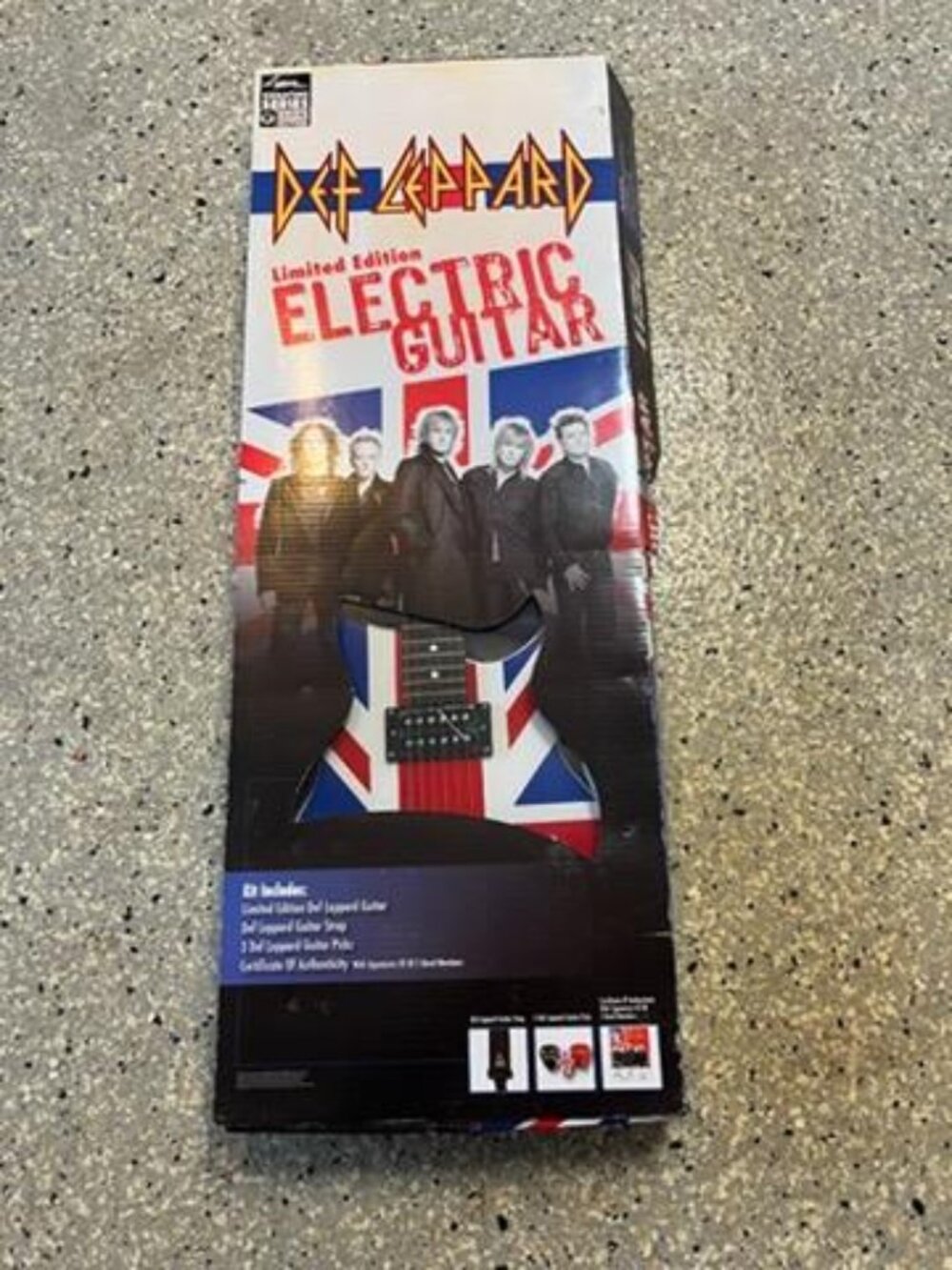 Lyon by Washburn Def Leppard Limited Edition electric guitar,